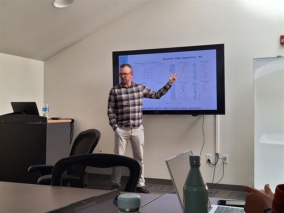 Research presentation during faculty exchange visit