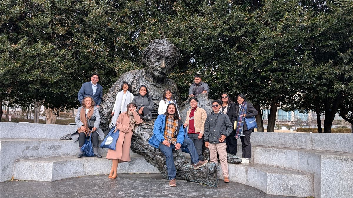 Exchange group at Einstein statue