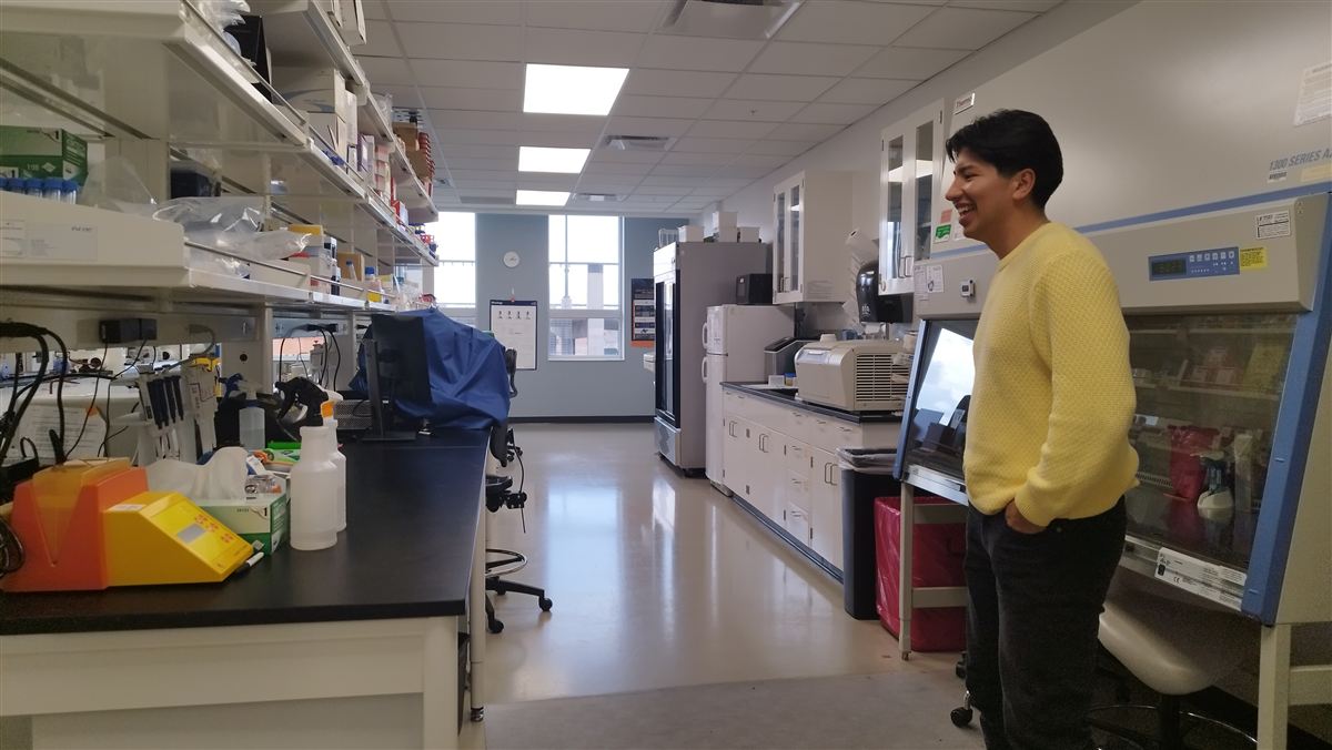 Participant in research lab